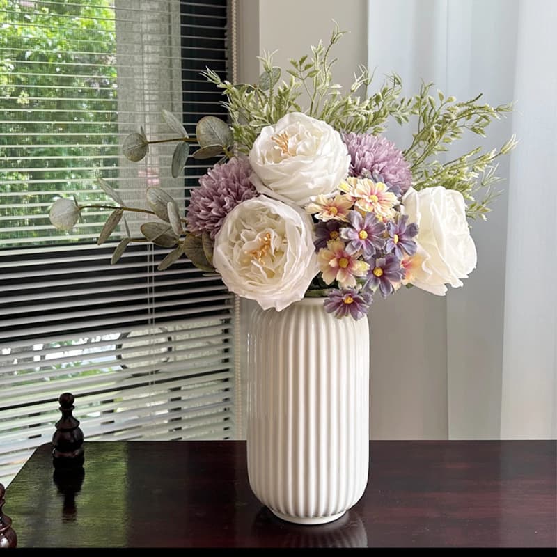 Simple Vertical Grain Ceramic Vase for Home Hydroponic Flower Arrangement, Decorative Bottle for Living Room, Creative Home Decor