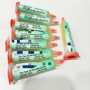 Repair Flux Paste Solder Flux Rosin Syringe 559-ASM Soldering Flux with Plunger and Needle Tip