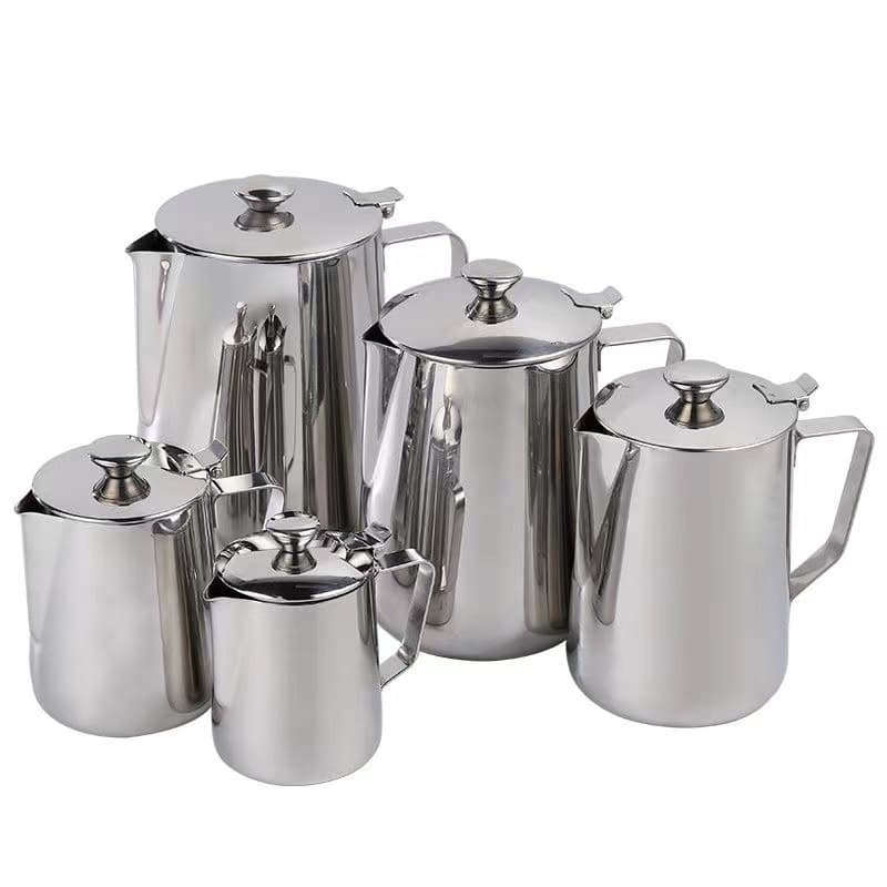 304 Pouring Pitcher with Lid, Thickened Stainless Steel Milk Frothing Cup, Coffee Frothing Jug, Milk Frothing Cup