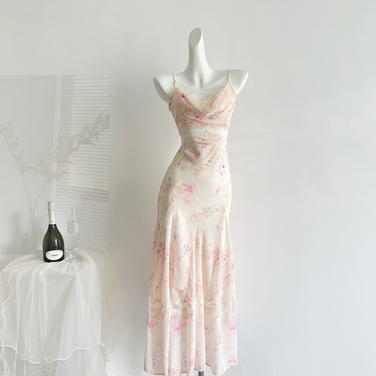 Xinxing Summer Flora French Draped Neckline Lace Patchwork Dress Printed Long Strapless Slip Dress for Women