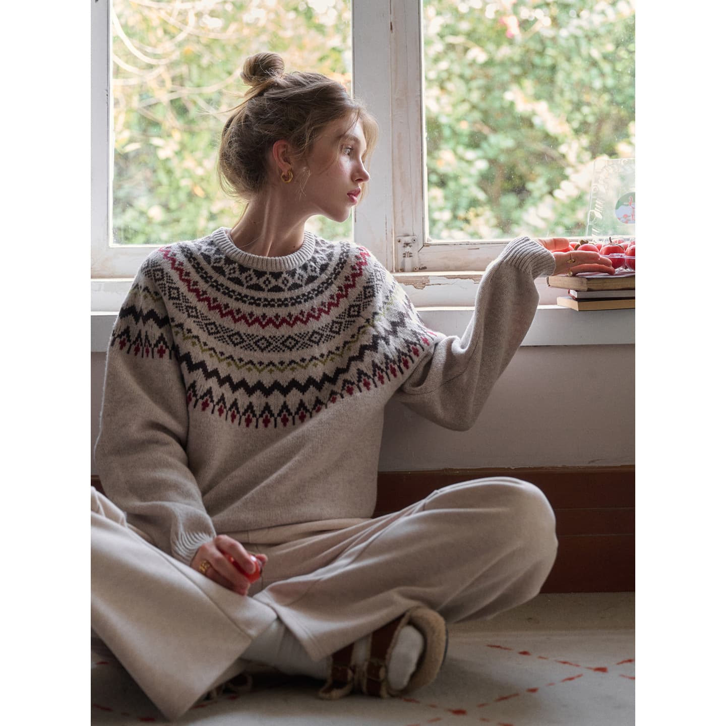 SimpleRetro Winter Harbor Wool Crew Neck Twill Isle Sweater for Women - Lazy and Soft Knitwear