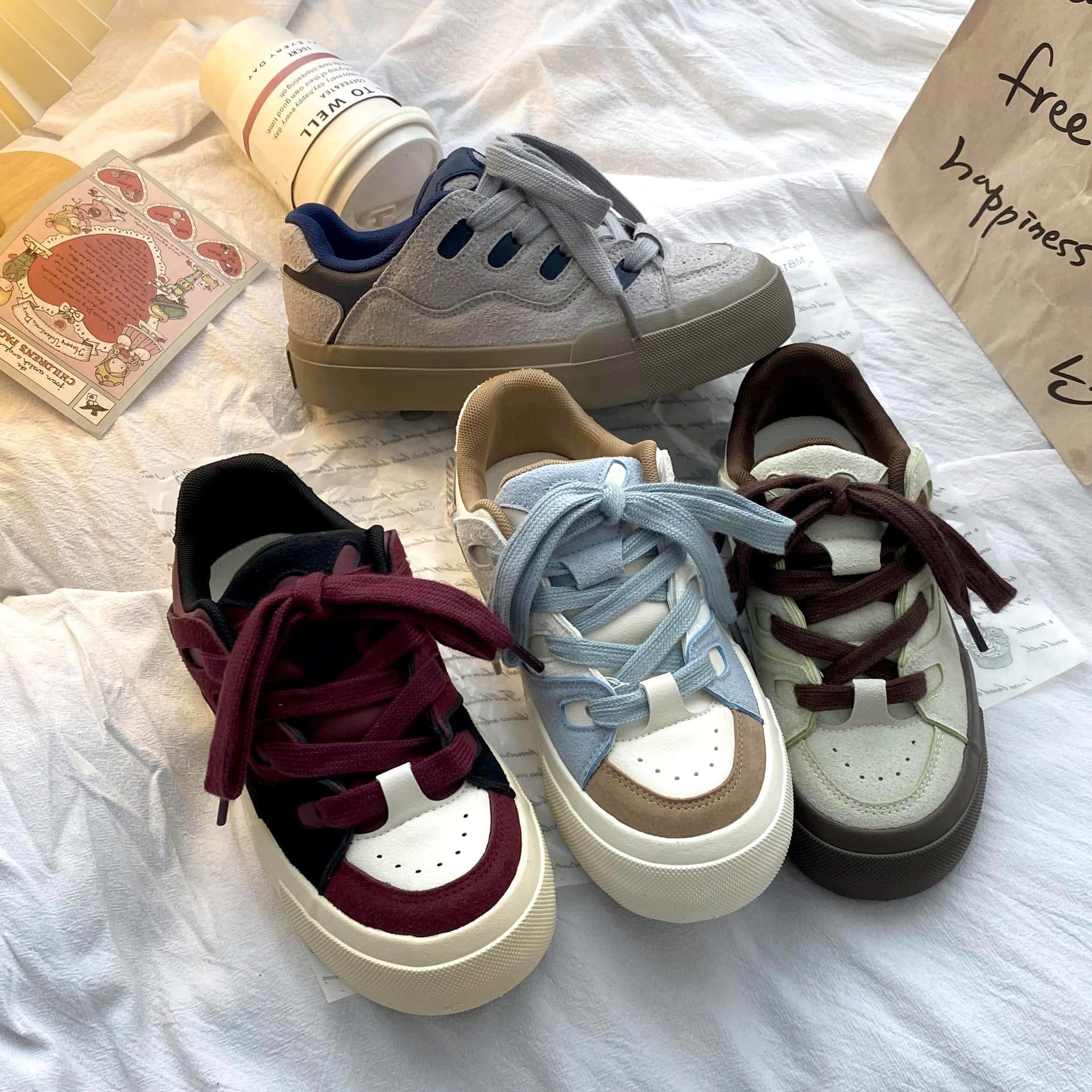 2024 Autumn Hong Kong Style Niche Skate Shoes Women Trendy Couple Versatile Fashion Retro Thick Sole Casual Sport Shoes 5363