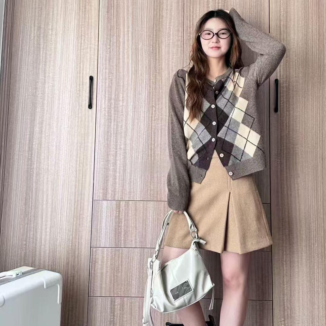 Diamond Pattern Knit Cardigan Processing" Supports small batch customization + design/sample submission, expert factory in Puyuan.