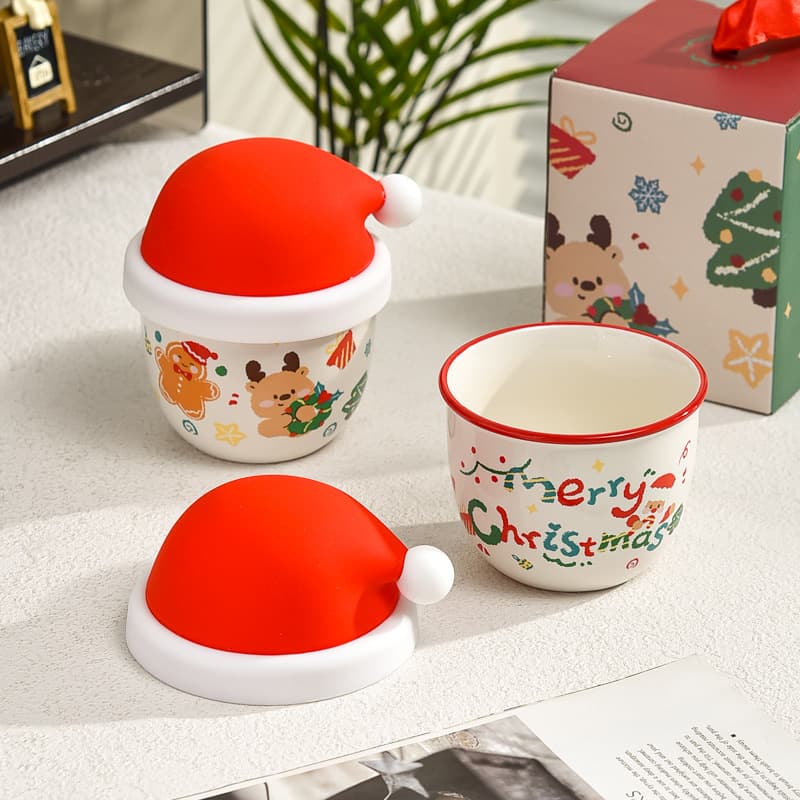 Christmas Ceramic Coffee Mug with Lid, Stylish Office Cup, High-End Design Handheld Mug