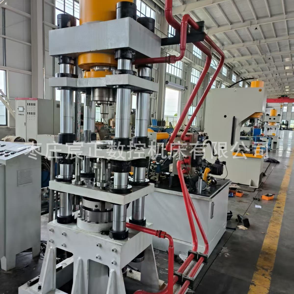 Direct Sales 63T Quartz Stone Automatic Feeding Powder Forming Hydraulic Press 100T Artificial Stone Sheet Forming Hydraulic Press