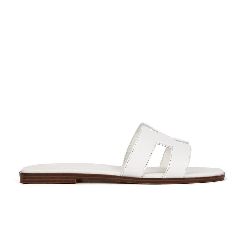 2024 Non-Slip Travel Beach Shoes Street Fashion Sandals Casual Versatile Flat One-Strap H Slippers Women Summer