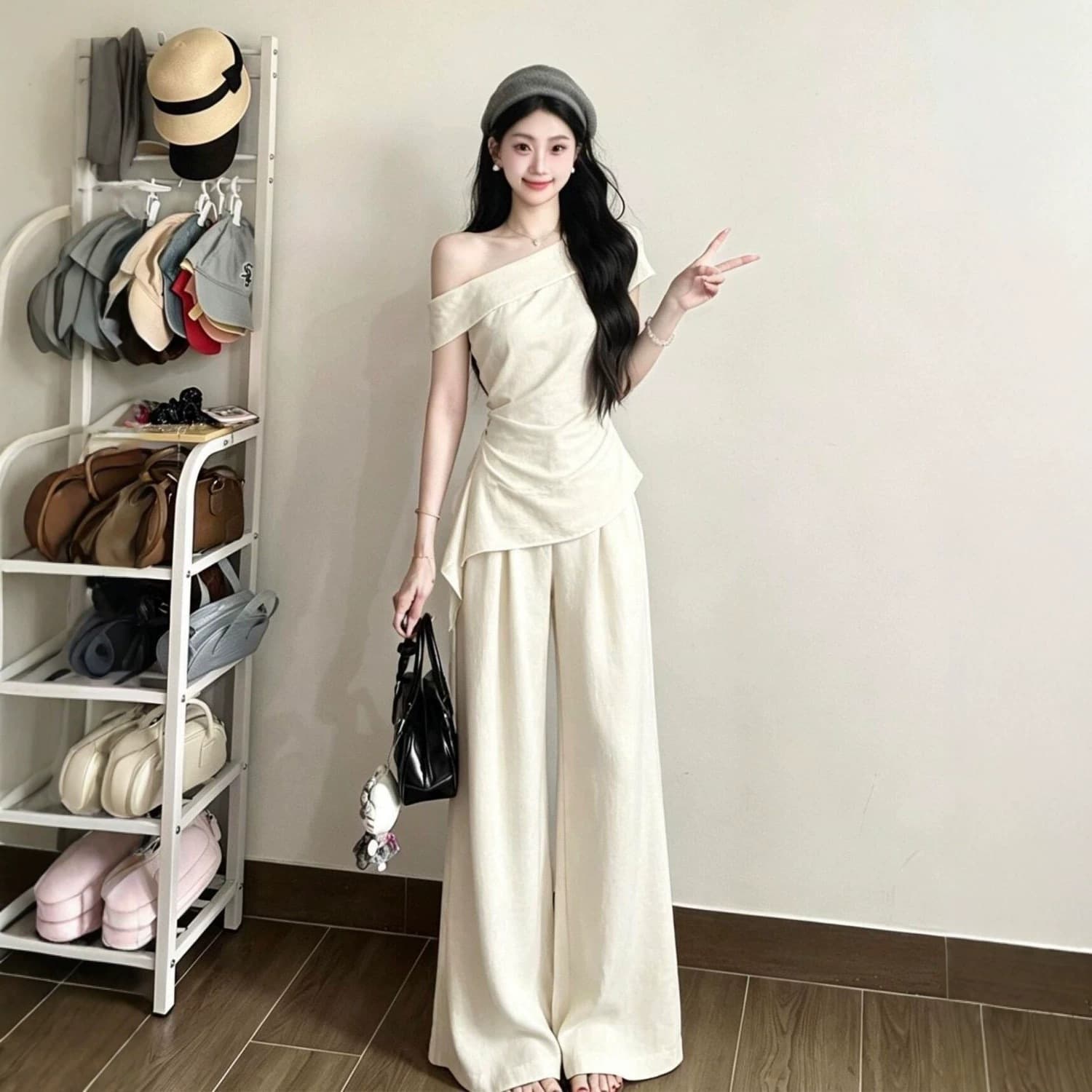 In Stock Casual Sportswear Set for Women, Summer New Off-Shoulder Pleated Ribbon Slimming Top and Wide-Leg Pants Two-Piece Set