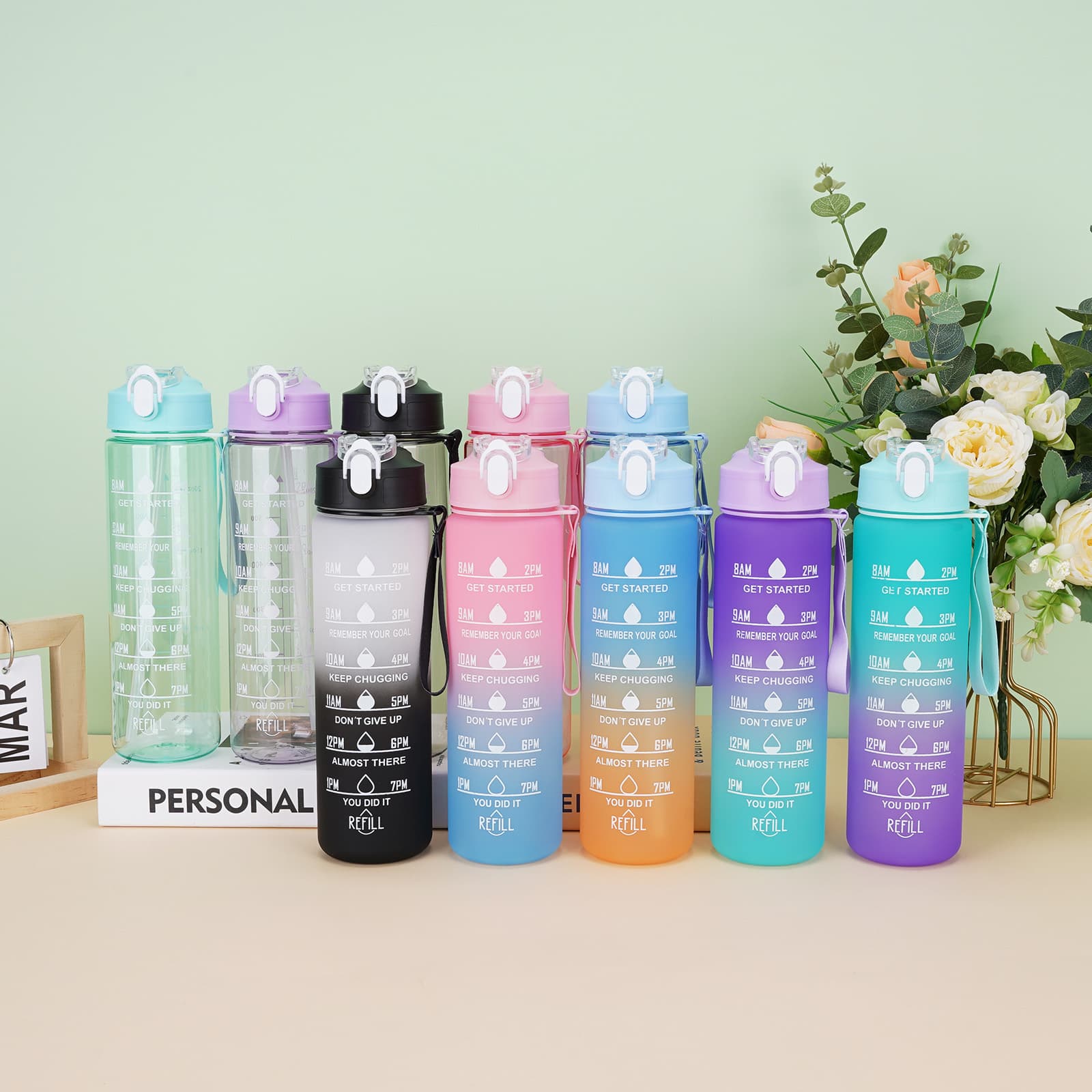 Large Capacity Summer Water Bottle Outdoor Sports Cup Gradient Color Straw Cup Portable Plastic Cup Leak-Proof and Drop-Resistant Water Jug