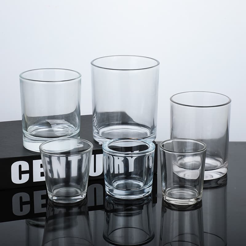 Wholesale aromatherapy glass empty cup thickened transparent simple candlestick homemade candle cup household candle glass container