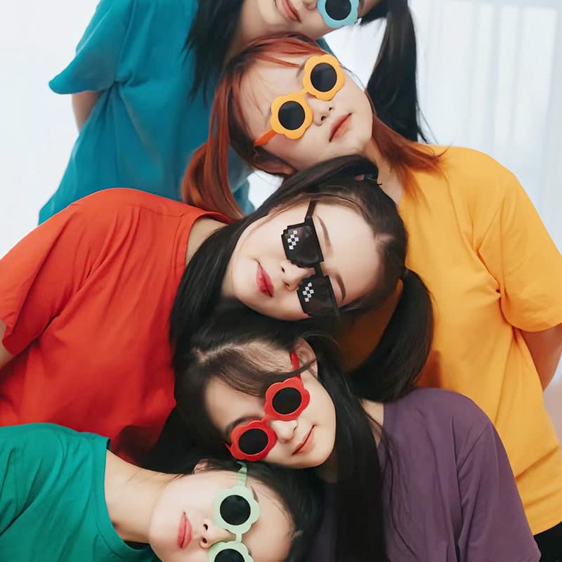 Wedding Photo Bridesmaid Outfit Morning Run Candy Color Rainbow T-Shirt Dress for Bridal Party Door Blocking Groom Pick-Up Dopamine Color Scheme