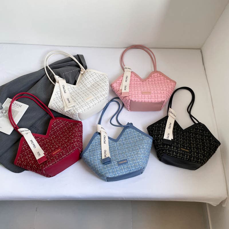2025 Autumn New Trendy Women's Shoulder Handbag Simple Fashion Large Capacity Plaid Tote Bag