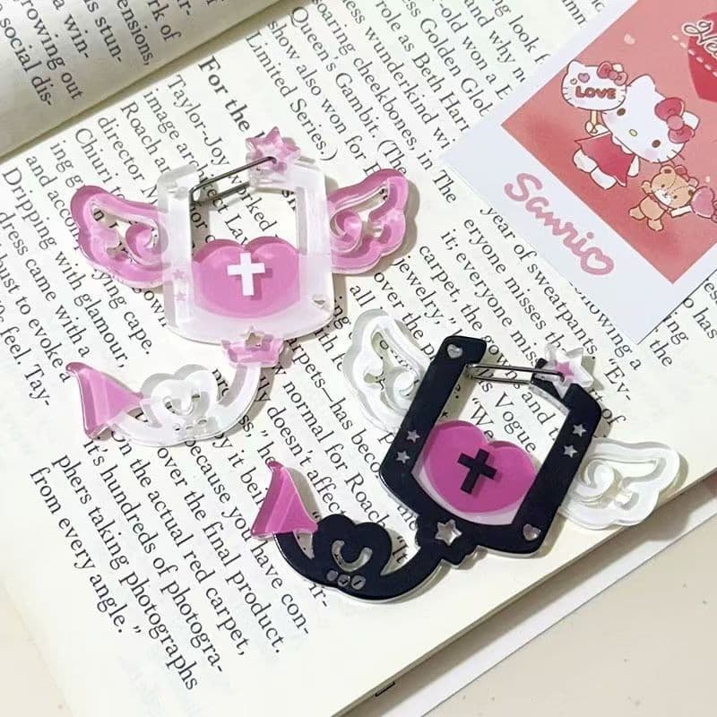 Black and White Devil Angel Carabiner Cute Cat Ears Bag Bestie Pendant Student Keychain
