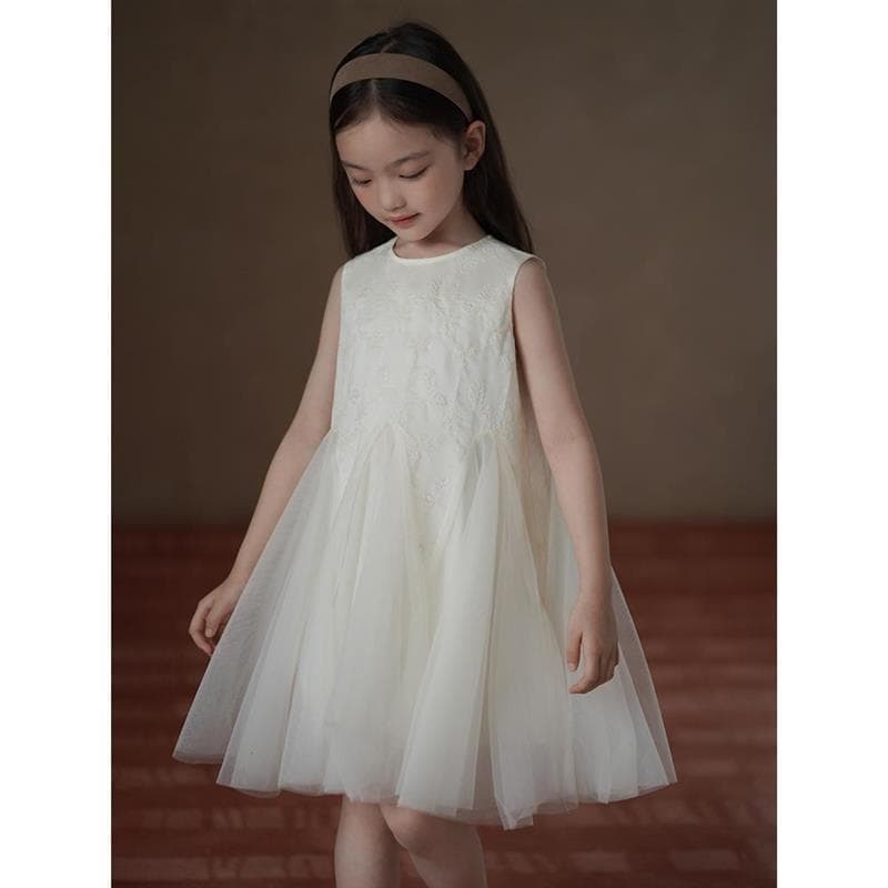 Children's Vest Dress Fairy Beige Princess Dress Girls Tulle Skirt Medium and Large Kids Cool Sleeveless Party Dress Factory Source