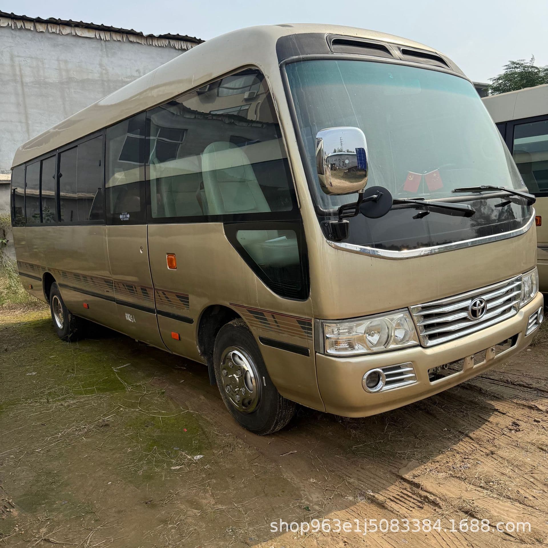 Cross-Border Used Coaster 19-Seat Tourist Bus - 19/23 Seat Midibus - Secondhand Coaster Shuttle