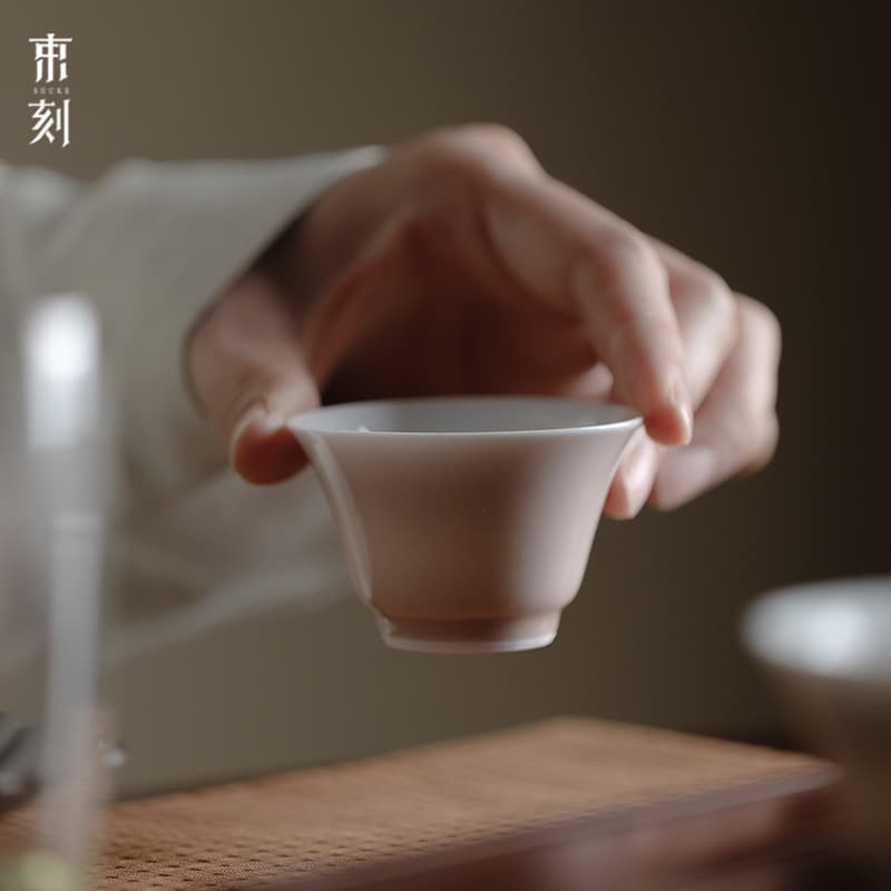 Embossed Dehua white porcelain handmade tea cup Kung Fu tea set tea cup white porcelain thin body master cup single cup household simple