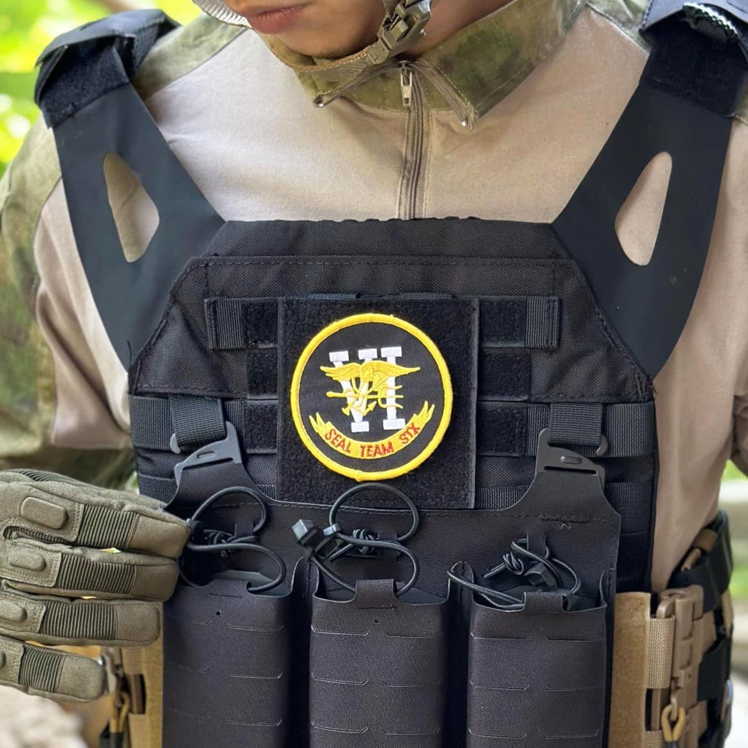 Cross-border Tactical MOLLE 4-Inch Patch Tactical Vest Multi-Purpose Panel Badge Patch Board Display Quick-Release Pad