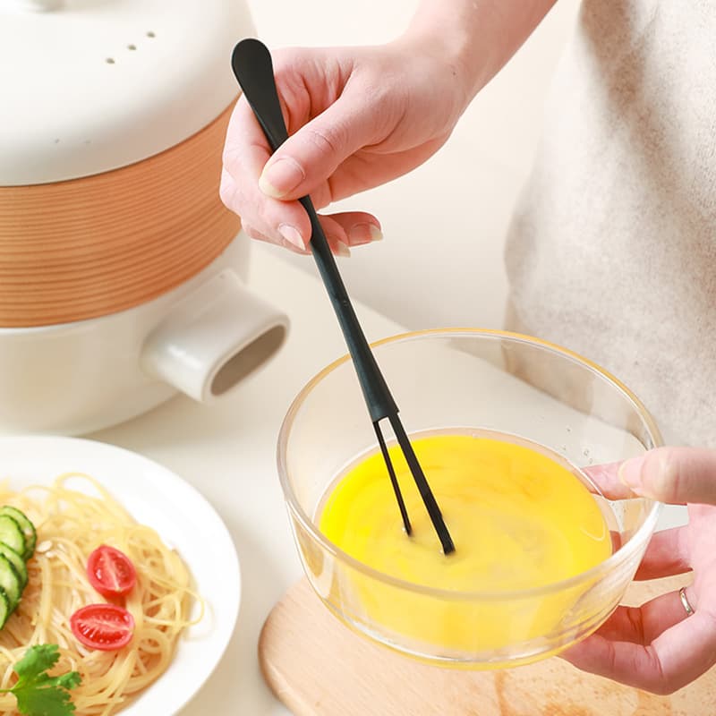 2-in-1 Simple Manual Whisk with Sesame Paste Spatula, Multi-purpose Home Egg and Cream Whipper