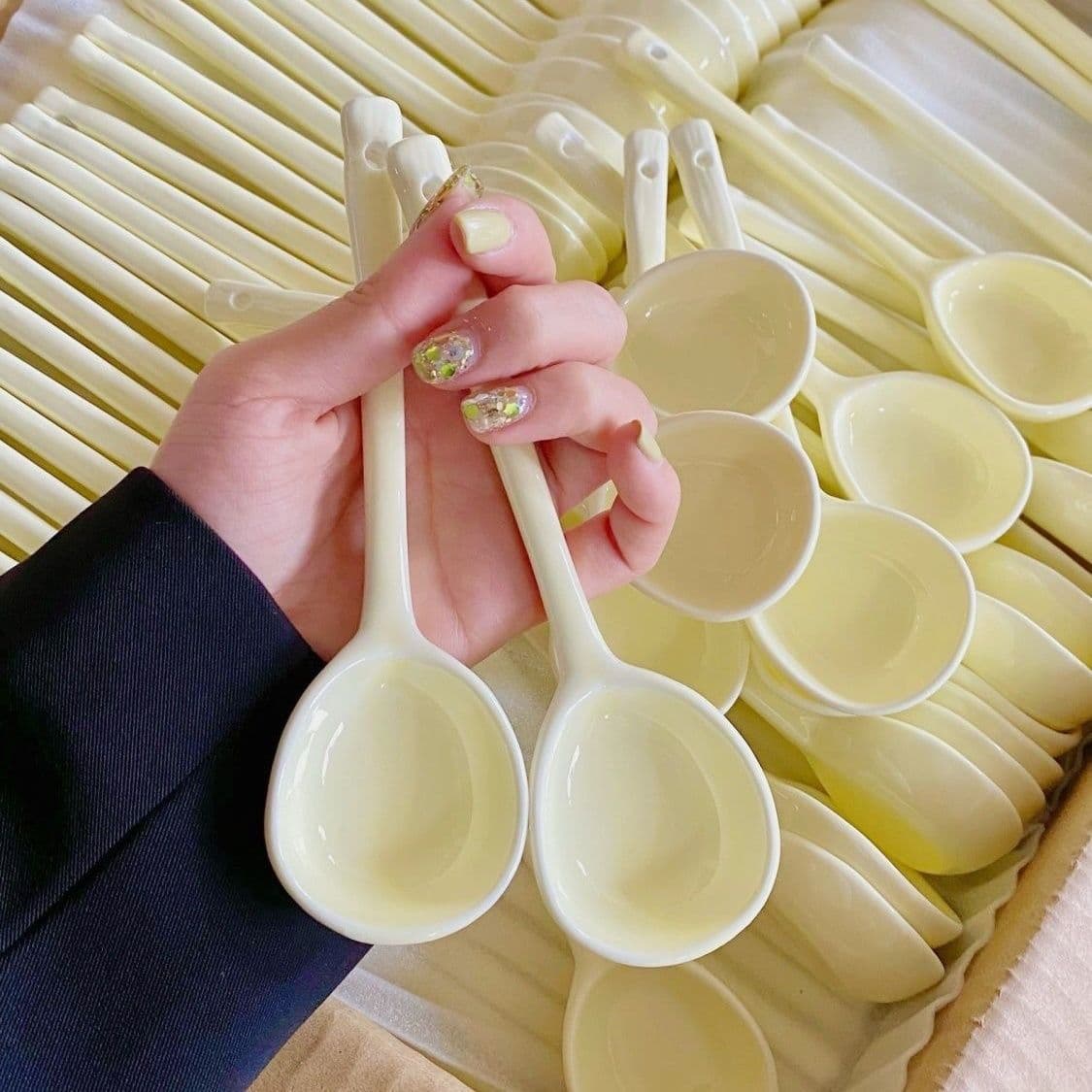 Milk Ceramic Spoon Long Handle, Internet-favorite Creamy Cute High Appearance Home Use for Eating and Soup, Small Spoon, Soup Spoon, Ladle