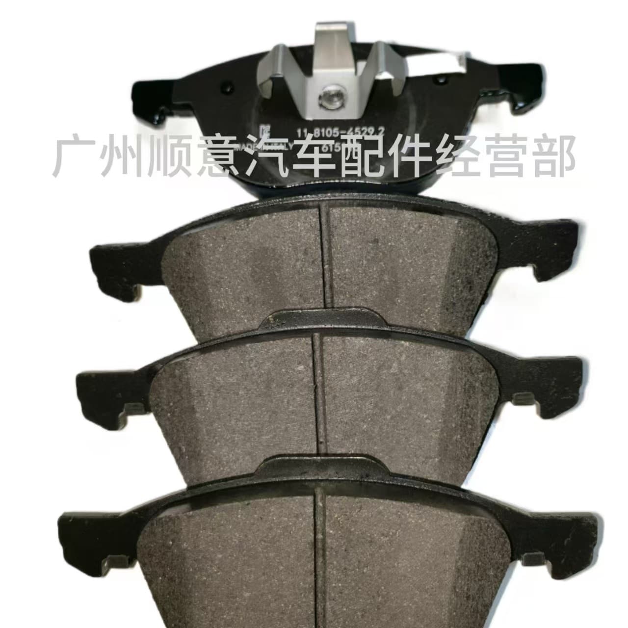 Factory direct sales, preferential prices. 30742030X brake pads, front type, suitable for Volvo S40/C30/V.