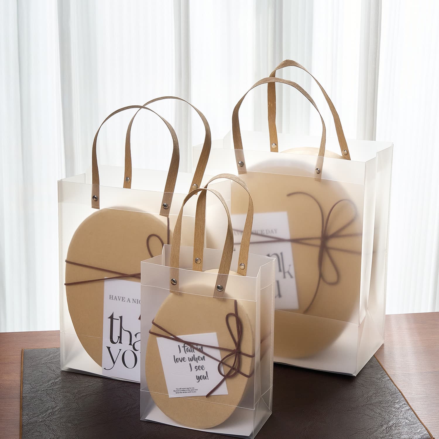 Teacher's Day Gift Box Kraft Paper Oval Business Holiday Souvenir Gift Packaging Box Mid-Autumn Festival Gift Box Wholesale