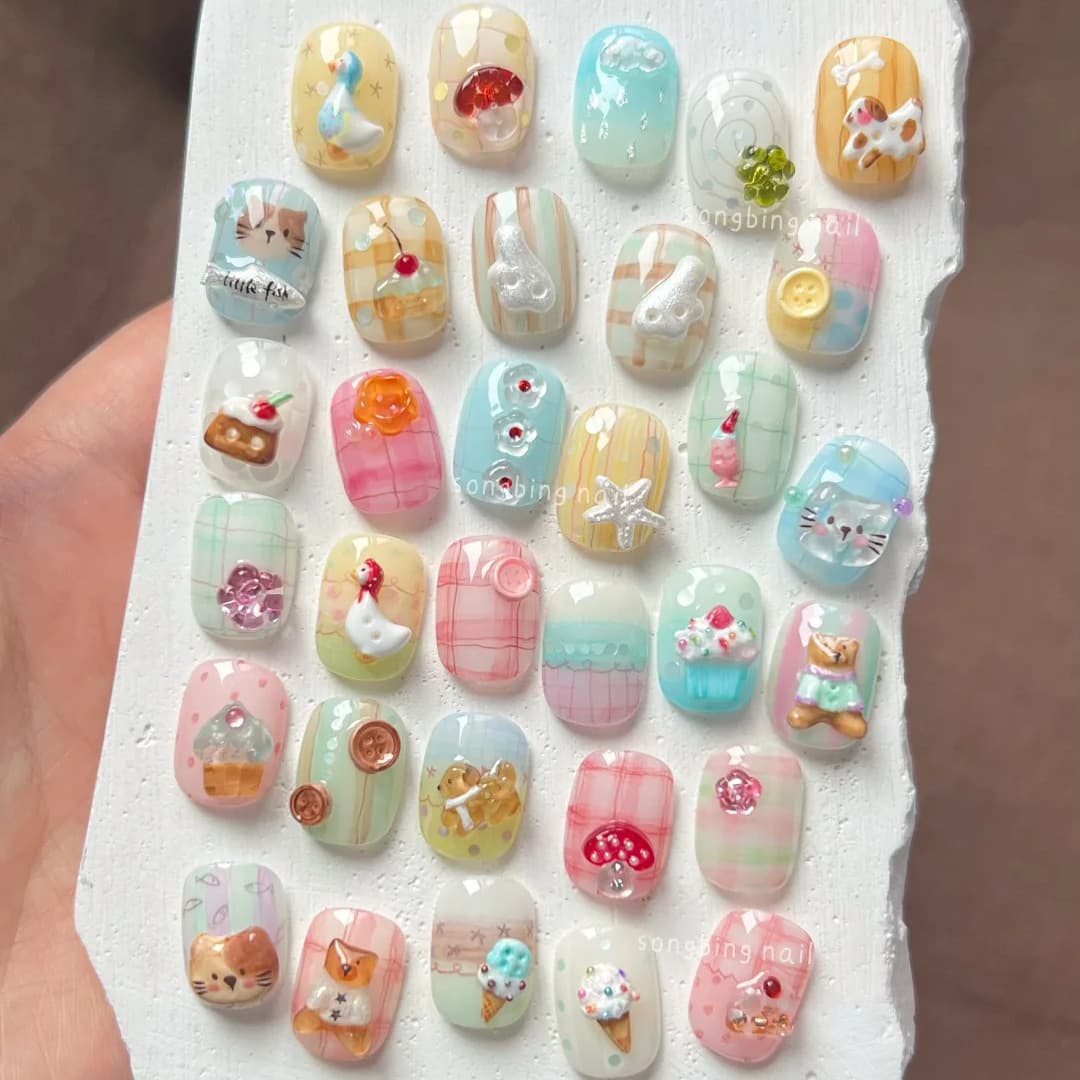Dopamine-infused colorful children's nail art, simple, sweet and cool style, detachable nail stickers, false nails