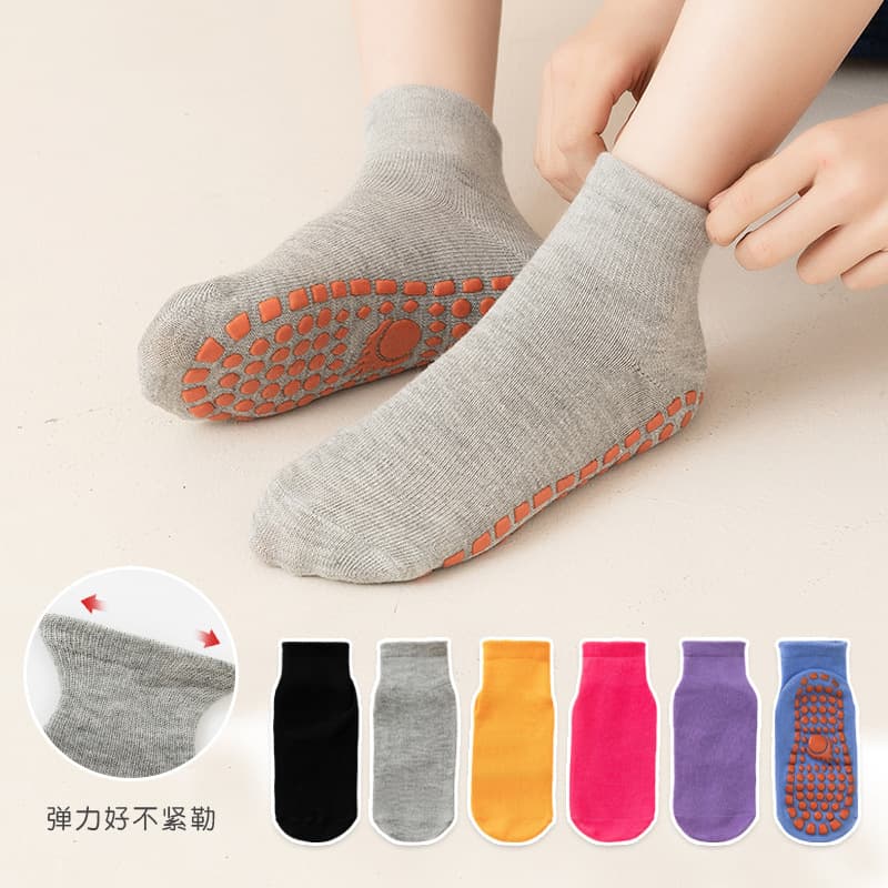 Custom Non-Slip Socks for Amusement Parks, Children's Playground Socks, Trampoline Socks, Baby Early Education Socks, Four-Season Mid-Calf Socks