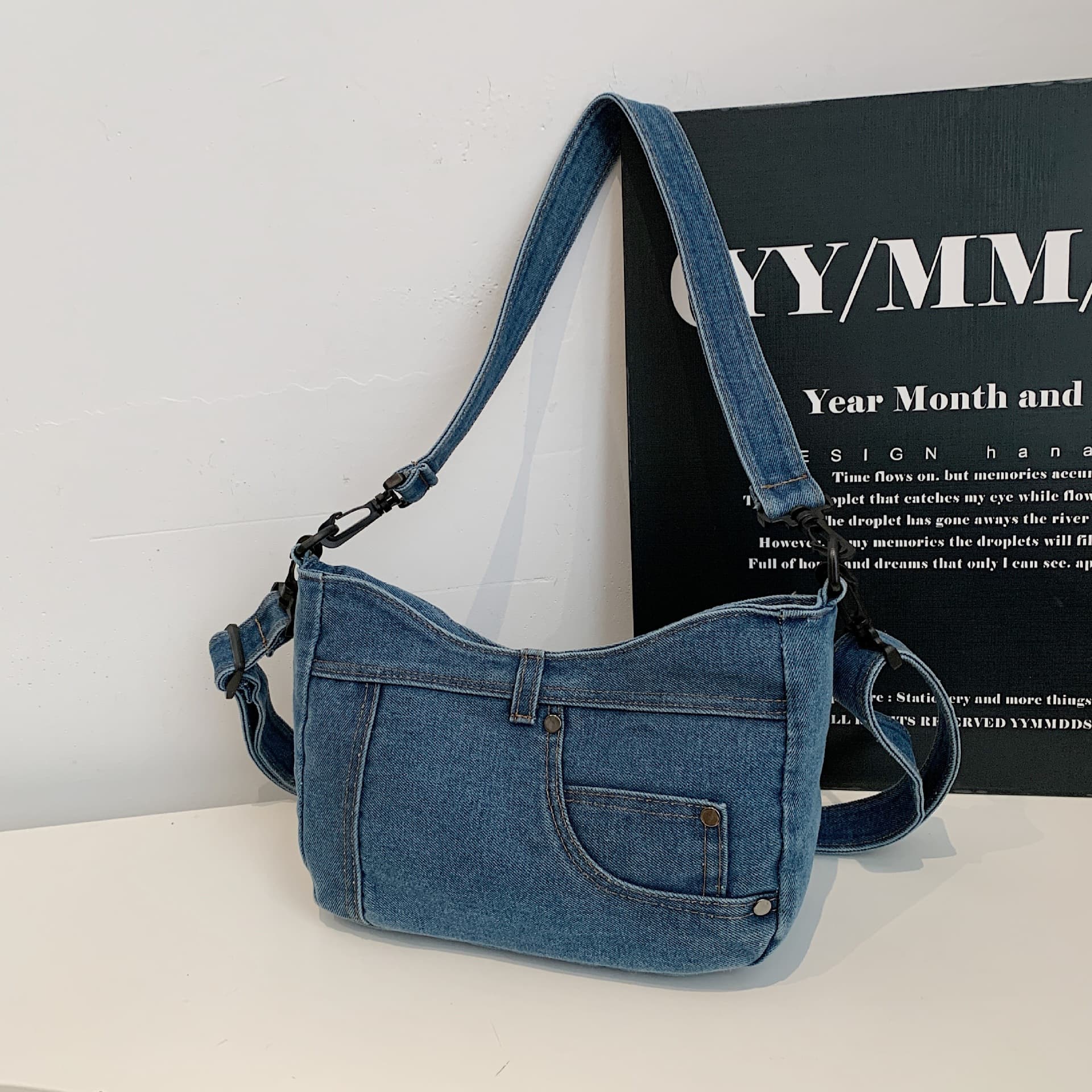 Literary forest denim small shoulder bag, casual and stylish retro one-shoulder crossbody bag, commuting, daily, versatile armpit bag