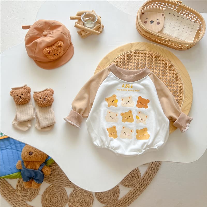 Korean Style Baby Romper Full Print Bear Khaki Unisex Crawling Suit Short Sleeve Bodysuit Summer Season Cotton Material