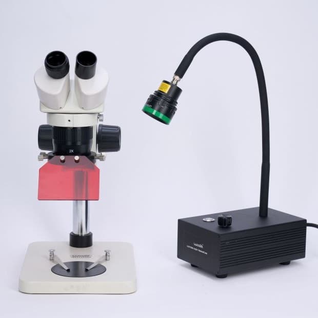 American Luyang Luyor-3421 Desktop Fluorescent Protein Excitation Light Source Compatible with Stereo Fluorescence Microscopes