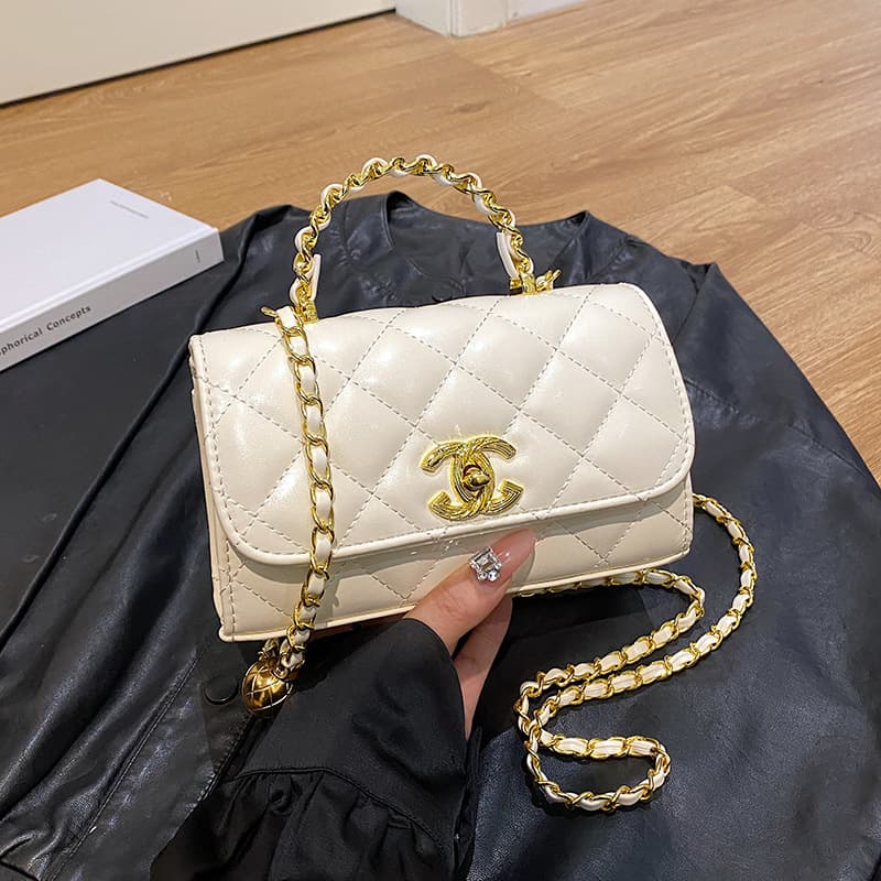 Cross-border Small Fragrance Style Handbag Women's New Versatile Shoulder Square Bag Light Luxury Crossbody Diamond Lattice Chain Bag