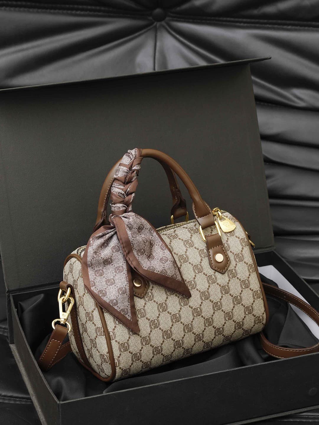 Light Luxury Boston Handbag with Vintage Print, Commuter Tote Bag for Women, Pillow Bag, Shoulder and Crossbody Bag