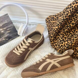 2026 Summer New Flat Retro Chunky Shoes Women Versatile Soft Sole Sports Casual Board Shoes Comfortable German Training Shoes Women
