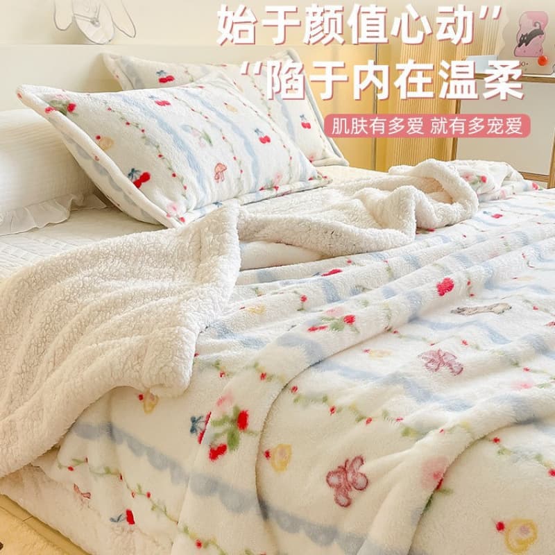 Winter Double-Sided Extra Thick Milk Lamb Fleece Blanket, Office Nap Small Quilt, Coral Fleece Sofa Throw