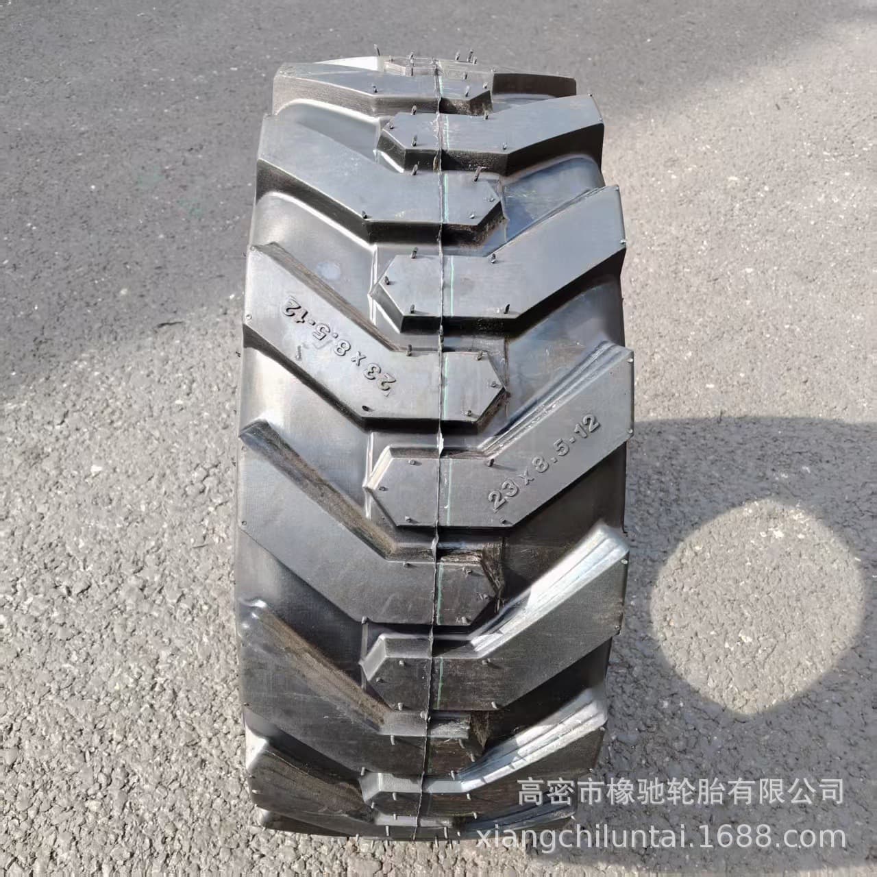 26x12.00-12 23x8.5-12 14-17.5 12-16.5 Vacuum Tires for Skid Steer Loaders