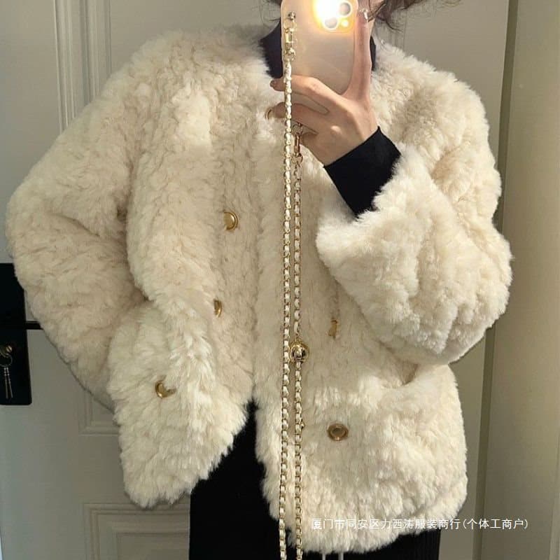 2024 Winter New Style Loose Thick White Faux Fur Lamb Coat for Petite Women, Cotton Jacket