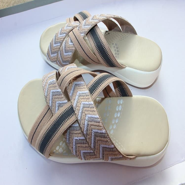 Cross-border Large Size Thick Sole Cross Strap Sandals Women 2026 Summer New Flat Cross Woven Soft Sole Casual Sandals