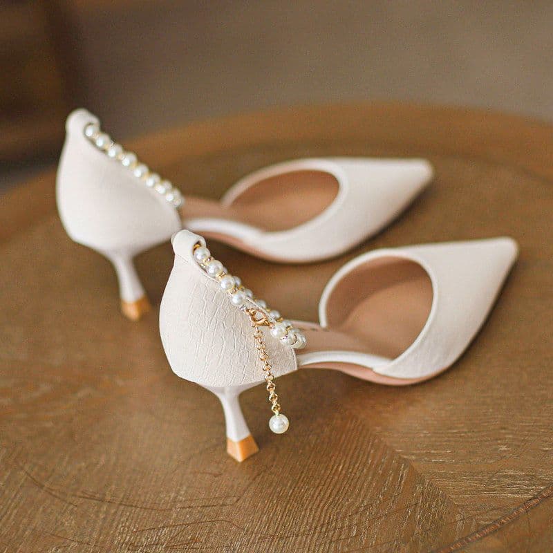 Fairy Style Pearl Wrapped Toe Sandals for Women 2025 Autumn New Pointed Toe Hollow Single Shoes Evening Style High Heels Thin Heels