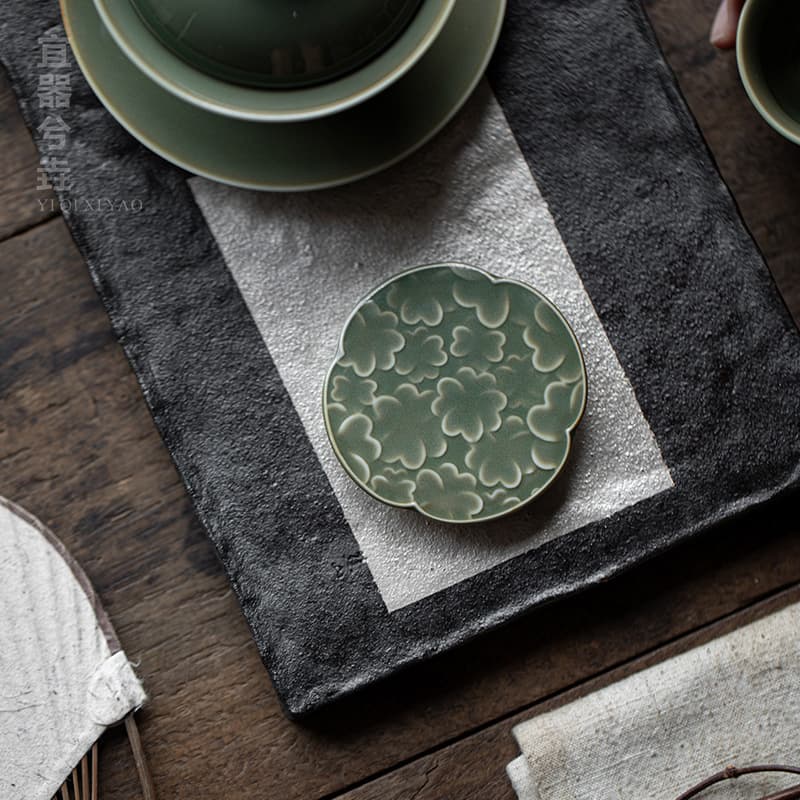 Yue Kiln Celadon Lid Rest Pot Stand, Chinese Handmade Ceramic Bowl Lid Teapot Cover Mat, Gongfu Tea Set Accessory