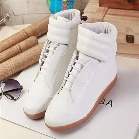 New Arrival High-Top Maison Margiela Men's Casual Shoes Men's Board Shoes Mushroom Shoes Trendy Shoes Martin Boots for Export Soft Sole