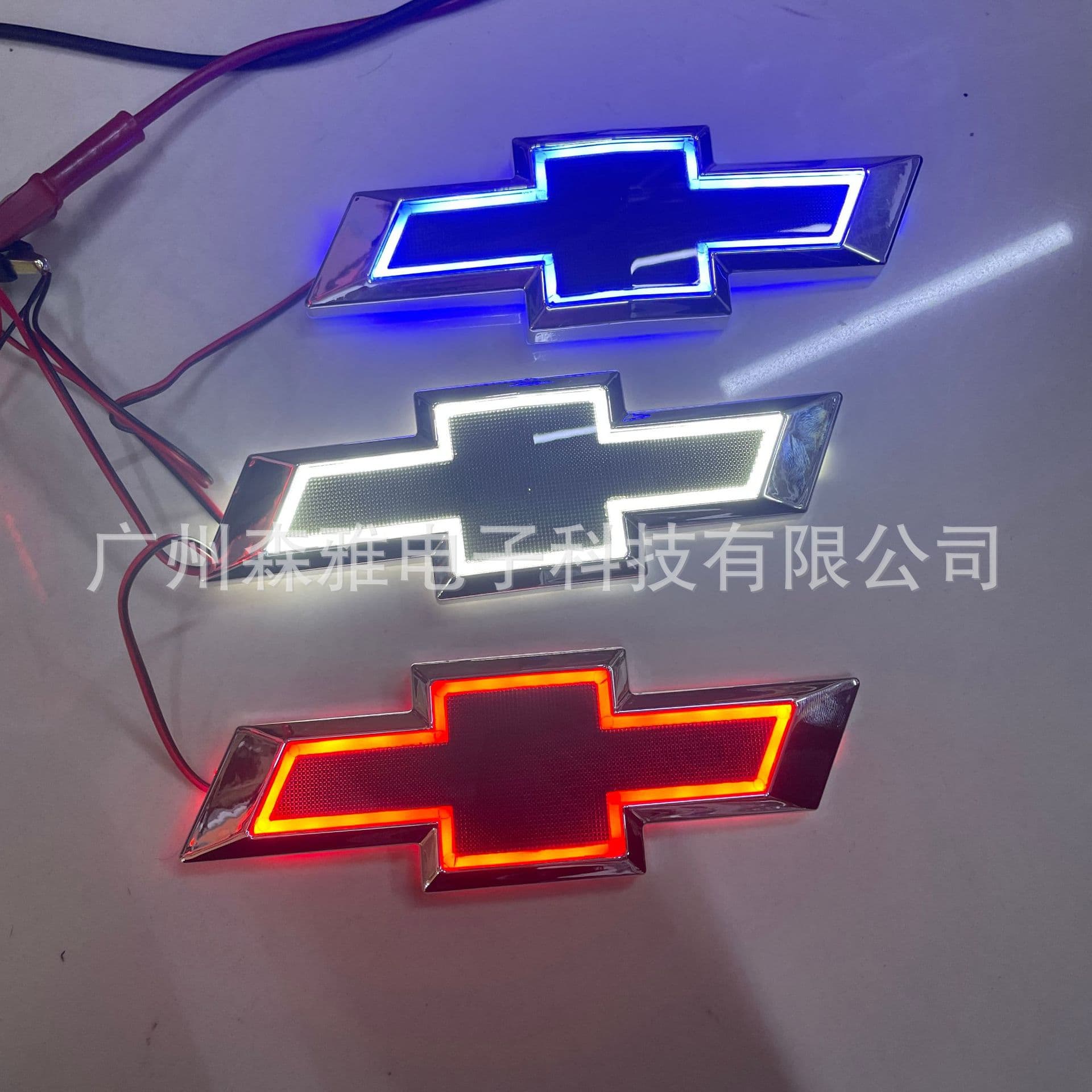 Suitable for 5D Chevrolet luminous logo Cruze CHEVROLET rear logo with light luminous tail box car logo light modification