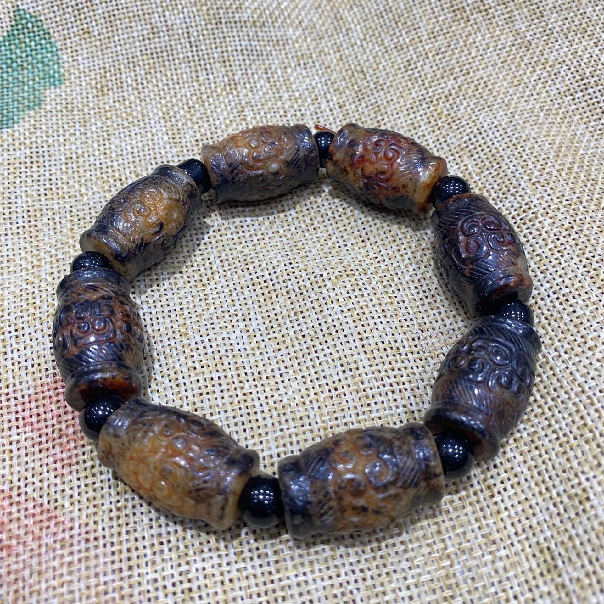 Cross-border new product imitation War Han imitation ancient Hetian jade drum-shaped curling cloud pattern bracelet bracelet ancient beads old beads Hetian jade
