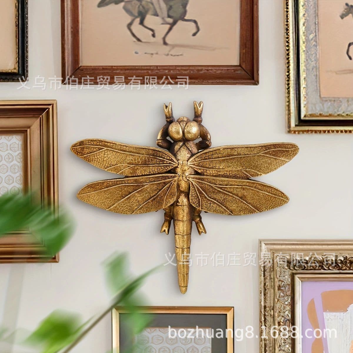 Light luxury dragonfly insect pendant creative animal wings retro wall hanging collection pendant for insect lovers
