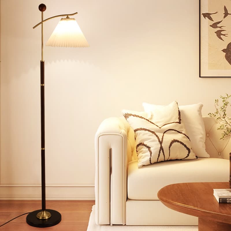 Medieval style pleated fabric floor lamp, retro walnut pole, living room atmosphere lamp, bedroom eye protection vertical lamp