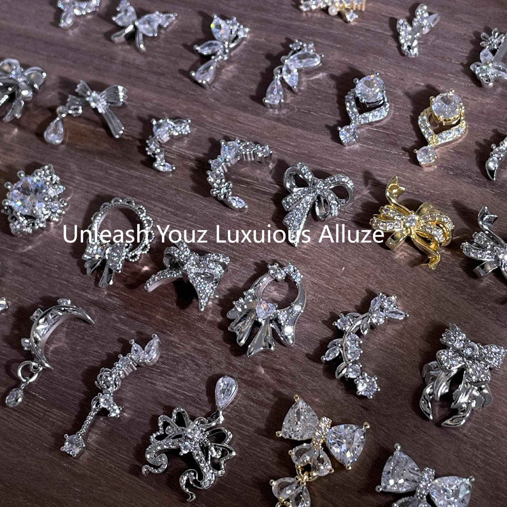 LZ435 Nail Art Butterfly Bow Pendant 3D Zircon Full Diamond High Color Retention Light Luxury Nail Decoration