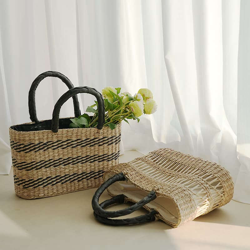 2025 Seaweed Beach Bag Casual Versatile Ins Handmade Photogenic Travel Companion Handbag