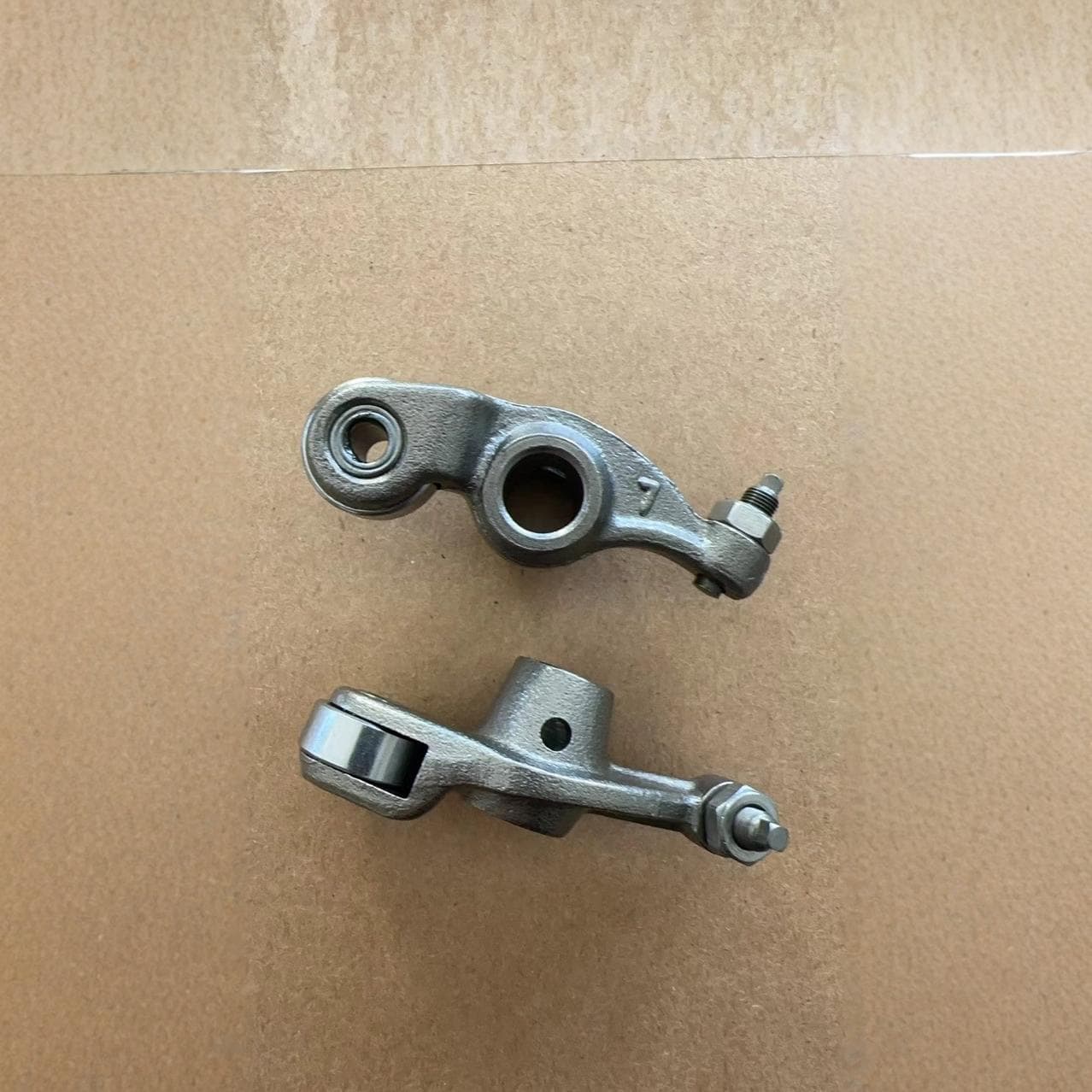 Silent rocker arm accessory for motorcycles, Mio Racing motorcycle engine and parts