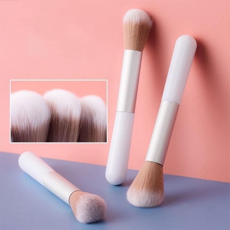 Single Odin Blush Brush, Highlighter and Contour Brush, Soft Fiber Bristles, Non-Shedding, Large Powder Brush, Wholesale in Stock
