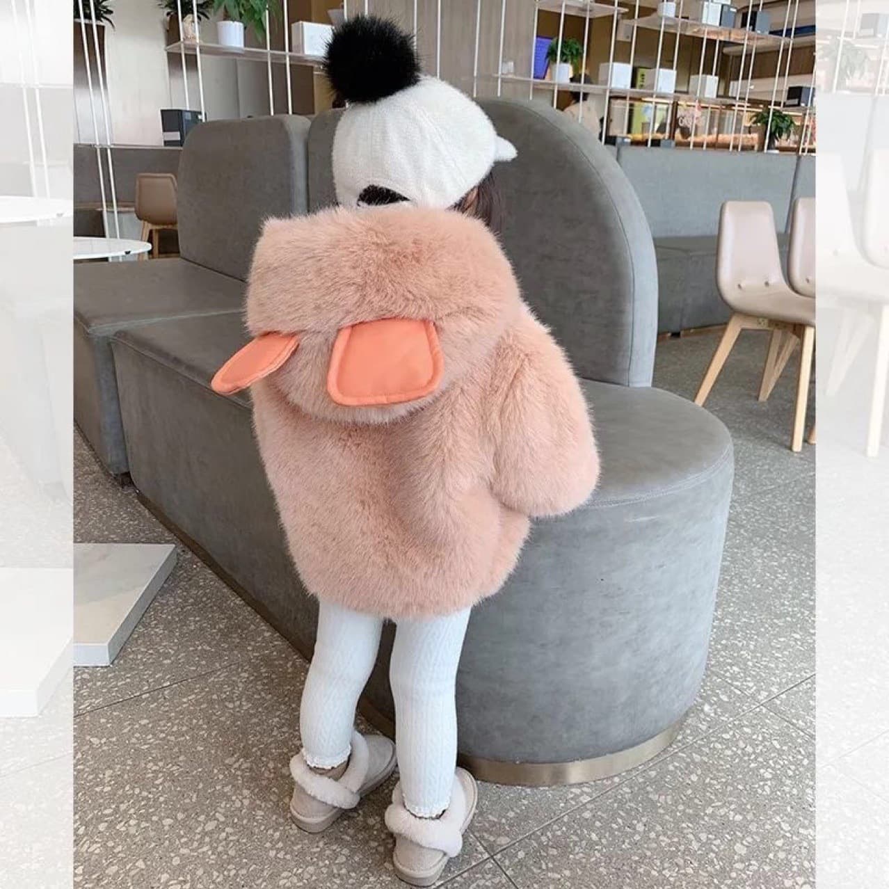 Girls' Winter Faux Fur Coat 2023 New Korean Style Thickened Little Girl Fleece Sweater Stylish Hooded Children's Outerwear