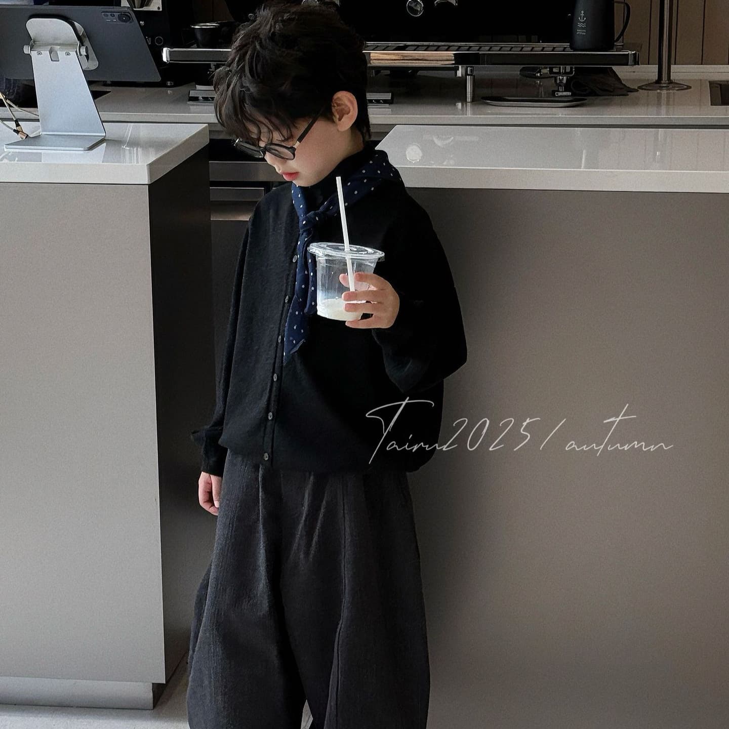 Tairu 2025 Autumn New Children's Korean-style Stylish Knit Top, Boys' Casual Textured Knit Sweater, Skin-friendly