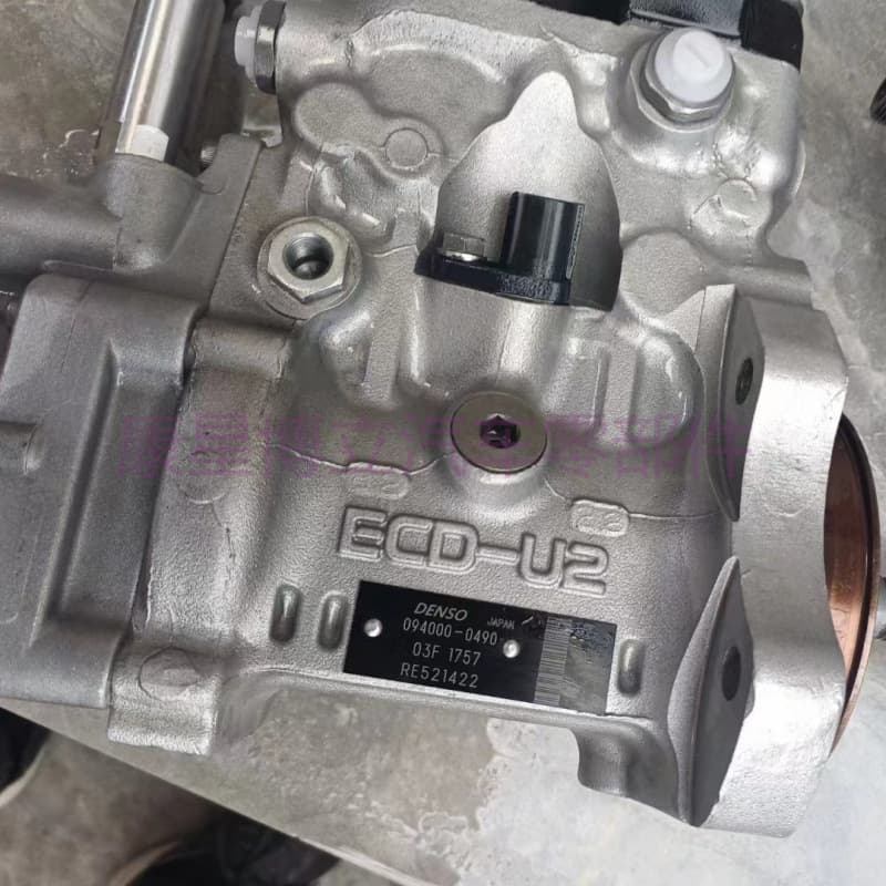 Denso high pressure oil pump 094000-0490 RE521422 suitable for 6081 engine